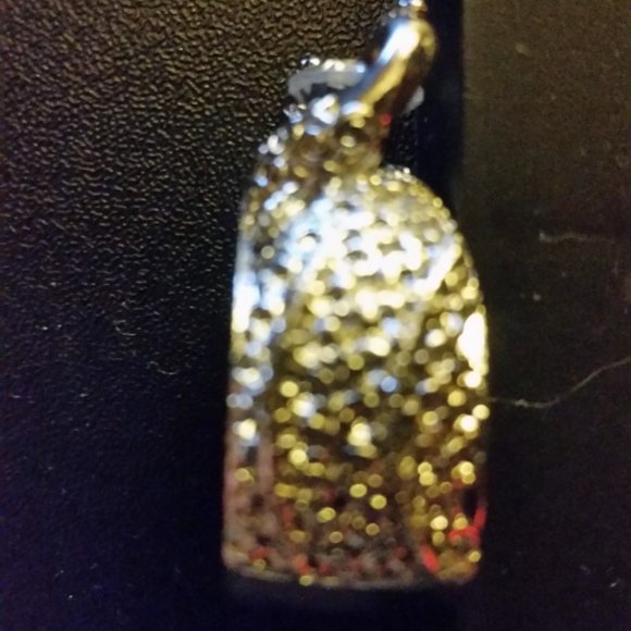 women's size 6 silver tone peacock ring with large cubit diamond - Picture 3 of 3